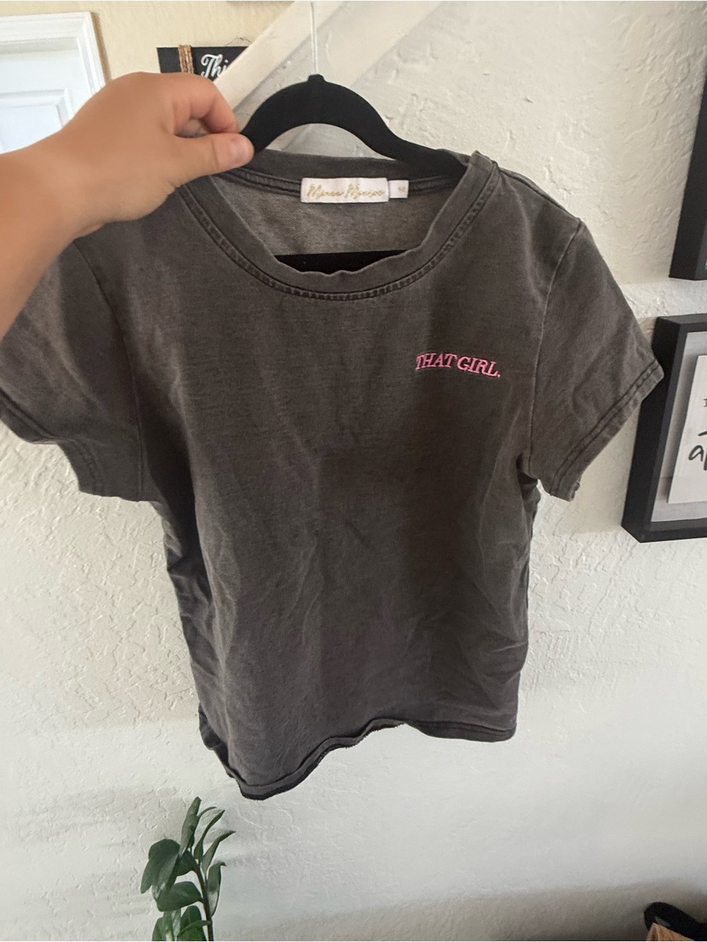 That Girl Embroidered Crewneck Tee - Unknown Brand - Charcoal